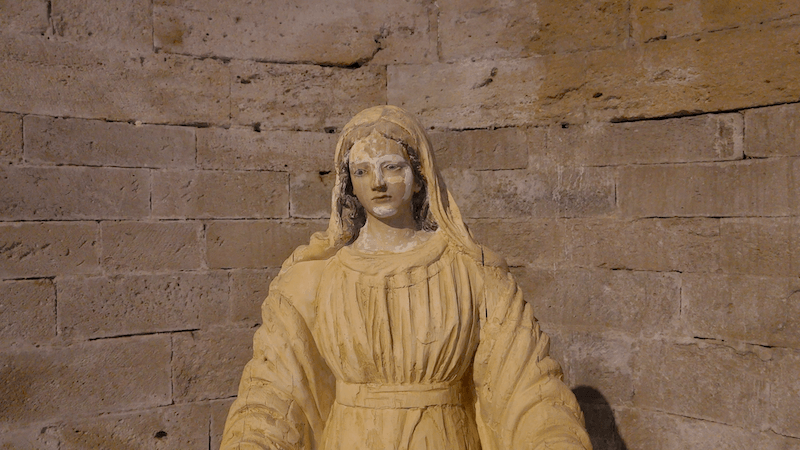 Domaine de Maguelone et Cathédrale - statue